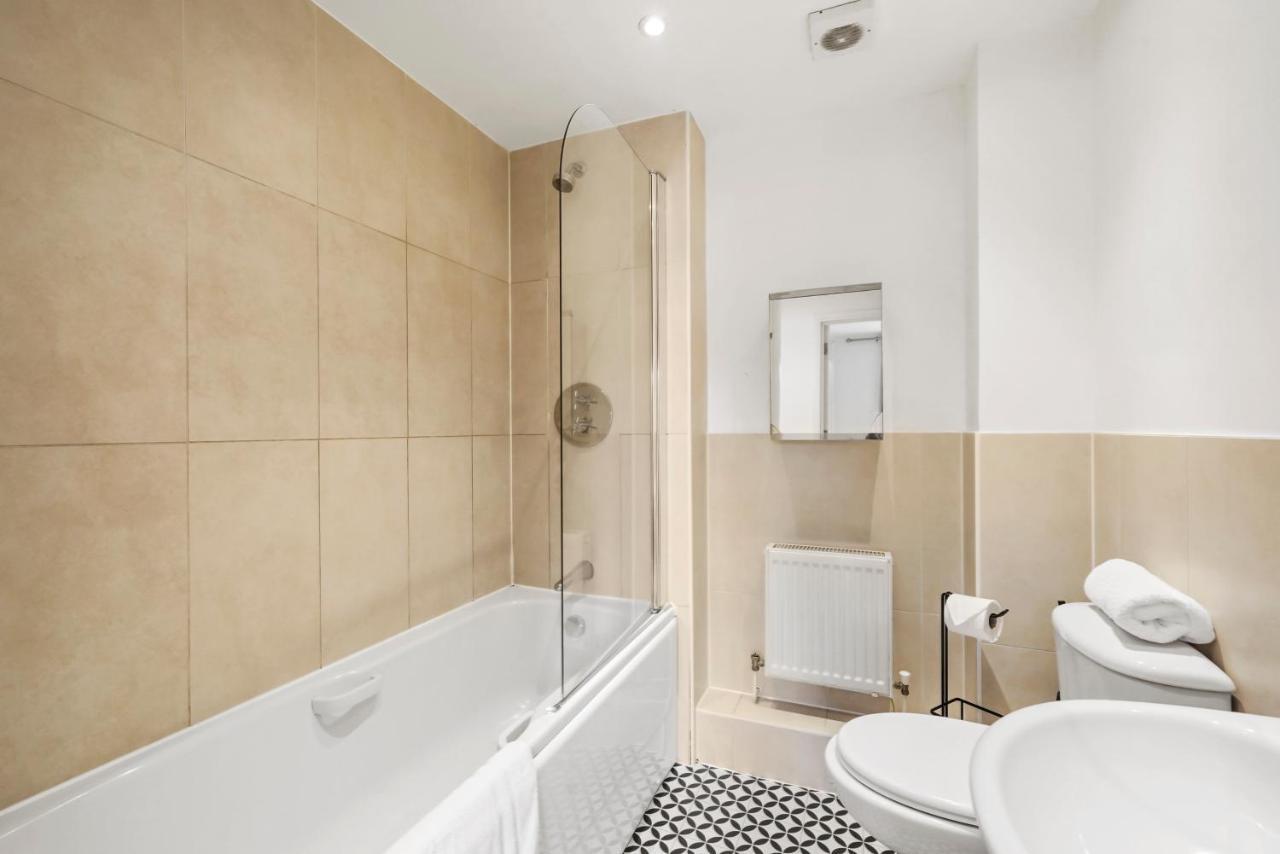 Luxnightzz - Two Bed - Close To North Station And Hospital Colchester Extérieur photo