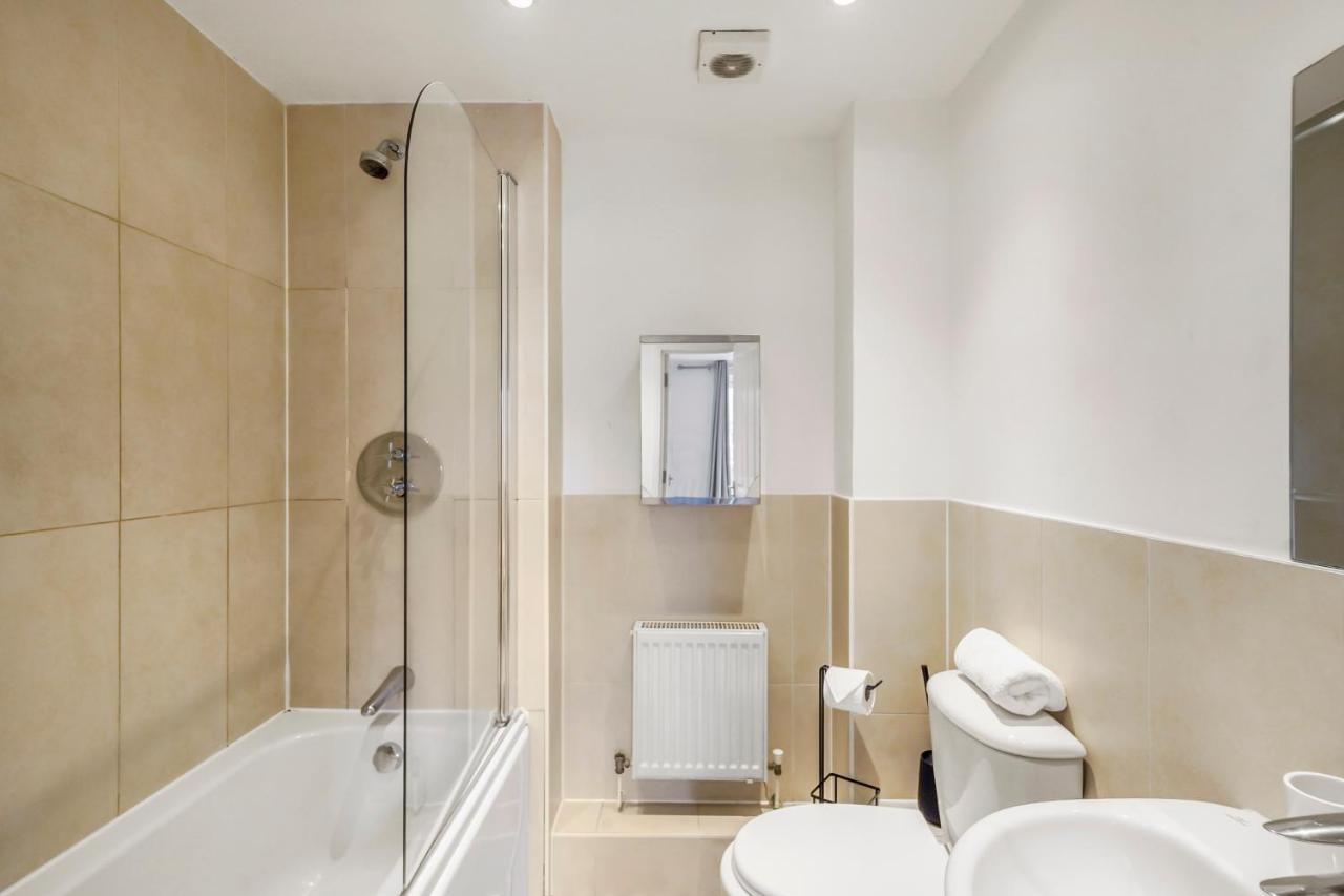 Luxnightzz - Two Bed - Close To North Station And Hospital Colchester Extérieur photo